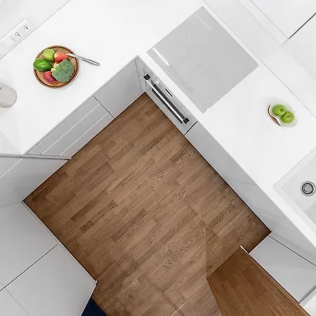Brand New In Apartment *