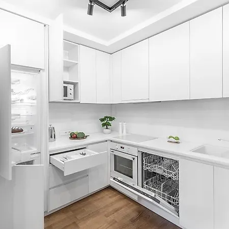 Brand New In * 维尔纽斯